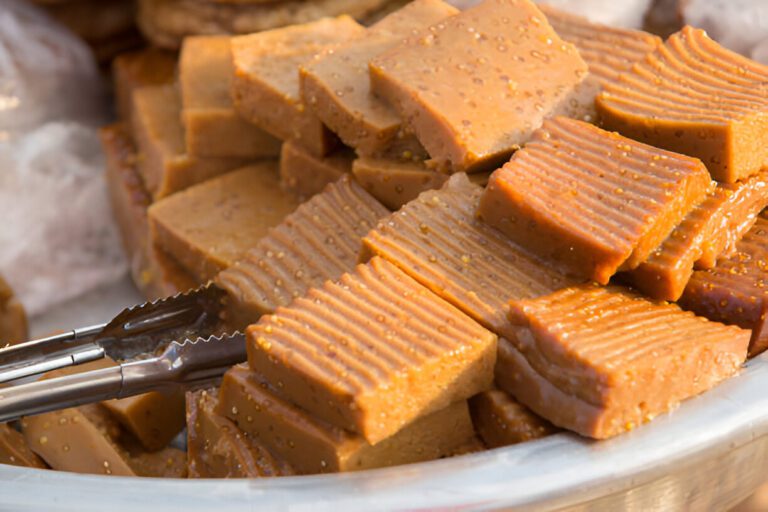 sweet-pudding-myanmar-dessert